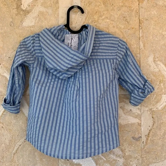 Tommy Bahama Kids Button Down and Hoddie Casual Shirt - Picture 7 of 10